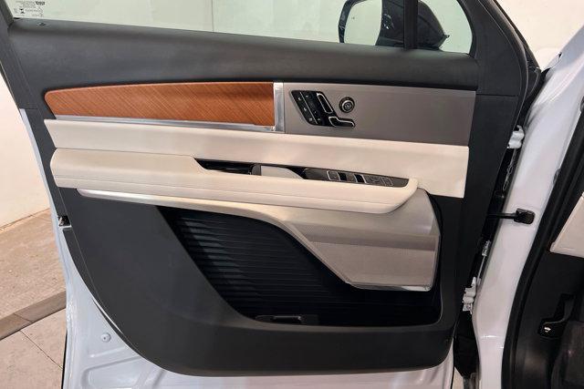 used 2026 Cadillac VISTIQ car, priced at $75,605