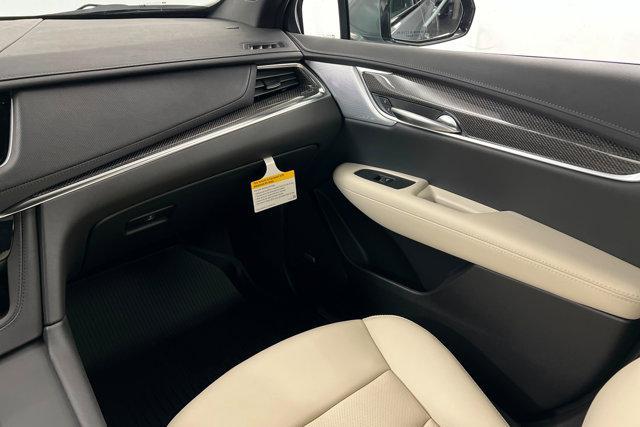 new 2026 Cadillac XT5 car, priced at $64,519