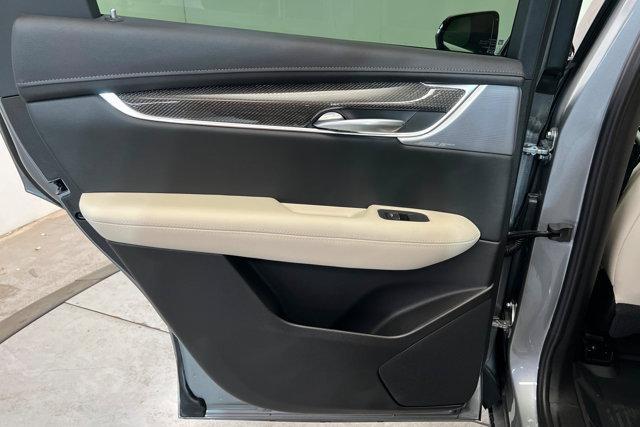 new 2026 Cadillac XT5 car, priced at $64,519