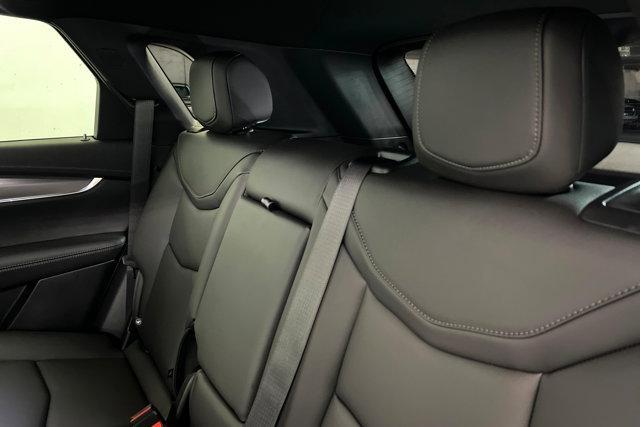 new 2026 Cadillac XT5 car, priced at $49,744