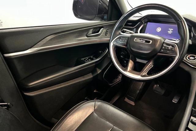 used 2022 Jeep Grand Cherokee car, priced at $30,265