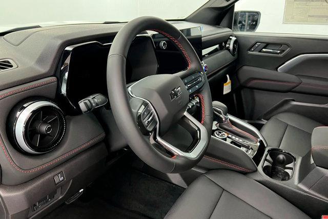 new 2025 Chevrolet Colorado car, priced at $45,117