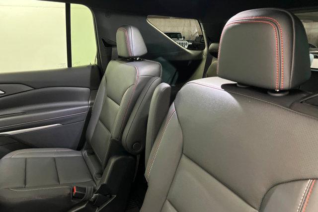 new 2026 Chevrolet Traverse car, priced at $54,045