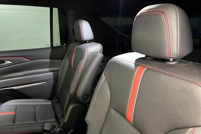 used 2024 Chevrolet Traverse car, priced at $51,385