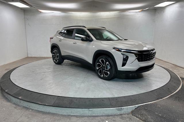 new 2026 Chevrolet Trax car, priced at $27,930
