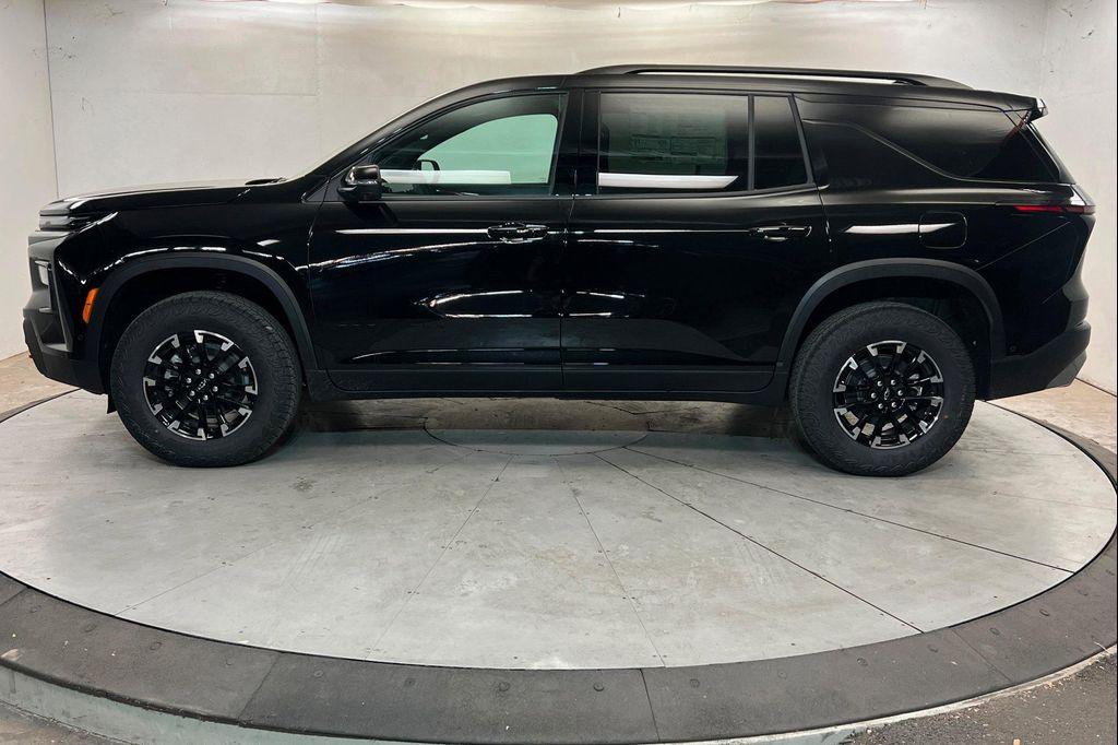 new 2026 Chevrolet Traverse car, priced at $58,054
