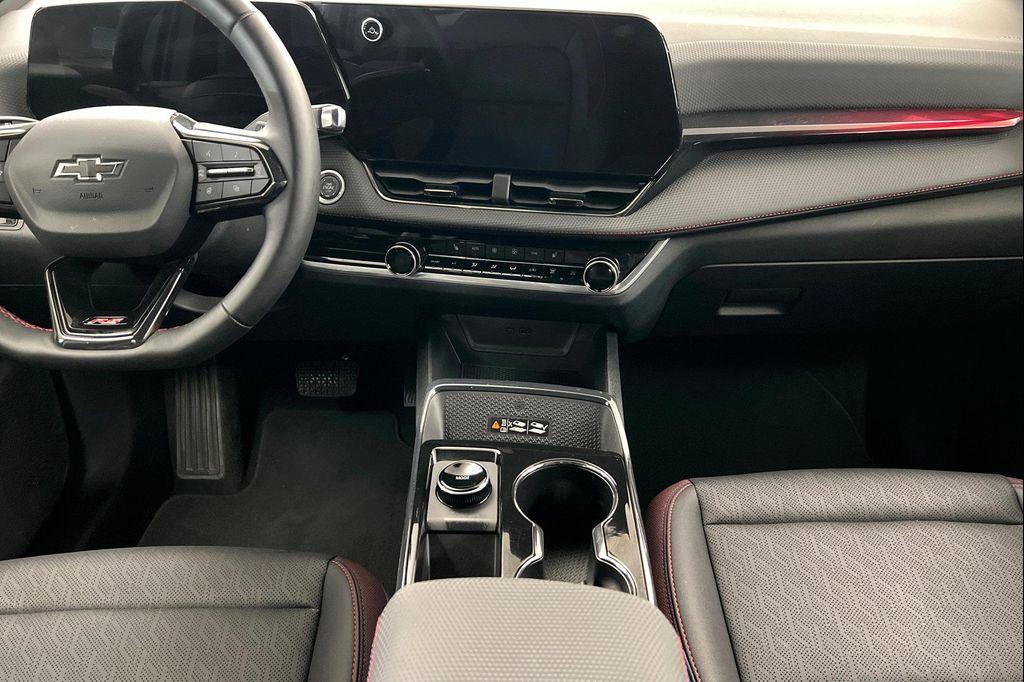 used 2026 Chevrolet Equinox car, priced at $37,419