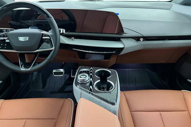 new 2025 Cadillac OPTIQ car, priced at $59,485