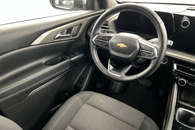 used 2025 Chevrolet Traverse car, priced at $38,454