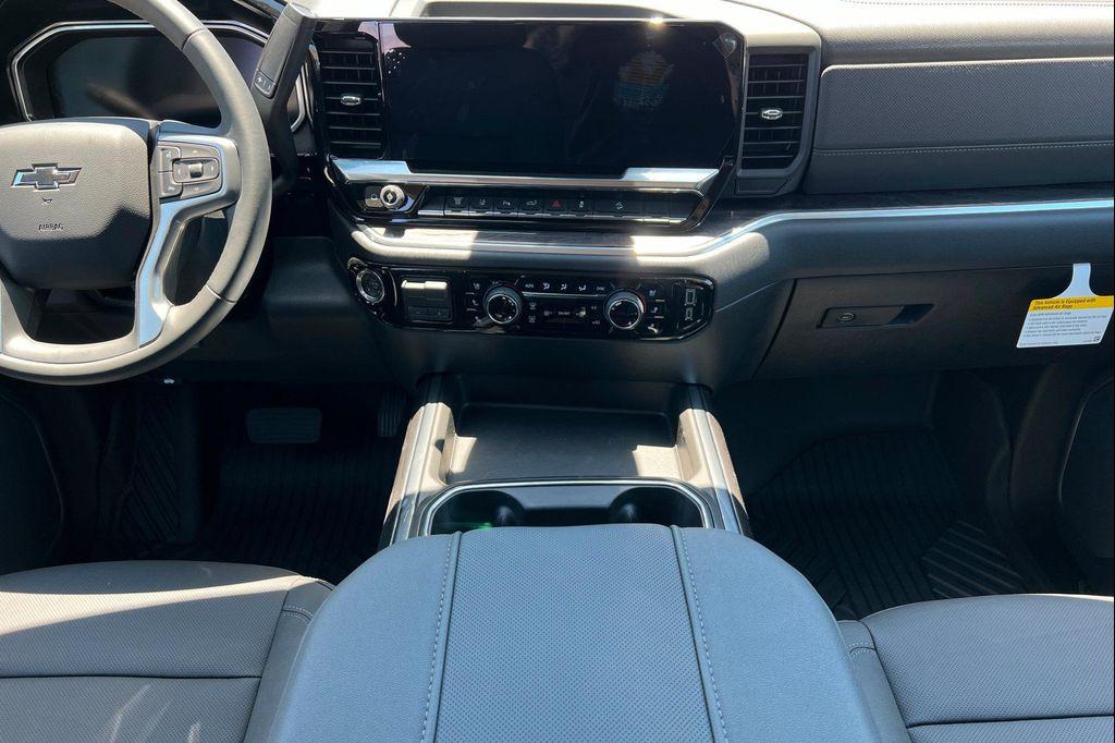 new 2026 Chevrolet Silverado 3500 car, priced at $85,014