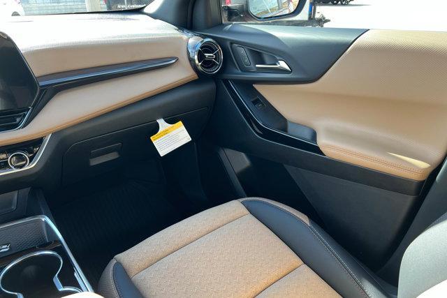 new 2026 Chevrolet Equinox car, priced at $37,110