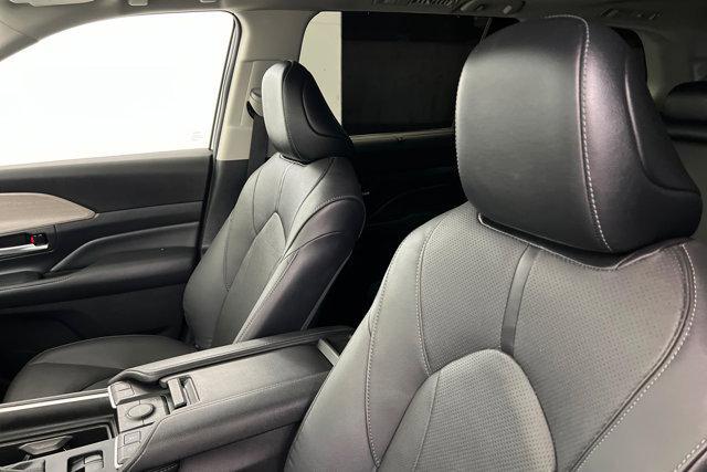 used 2024 Toyota Grand Highlander car, priced at $48,060