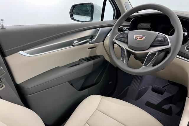 new 2026 Cadillac XT5 car, priced at $59,619
