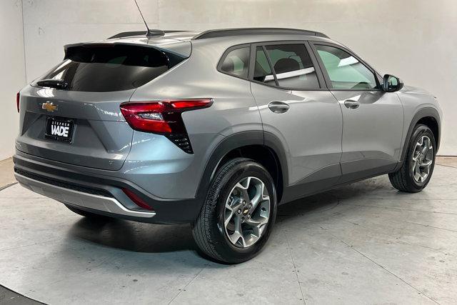 used 2025 Chevrolet Trax car, priced at $23,183