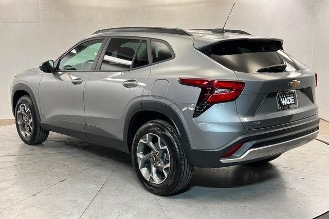 used 2025 Chevrolet Trax car, priced at $23,183