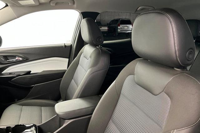 used 2025 Chevrolet Trax car, priced at $23,183