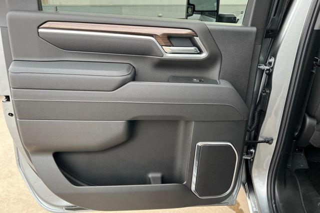 new 2026 Chevrolet Silverado 3500 car, priced at $75,370