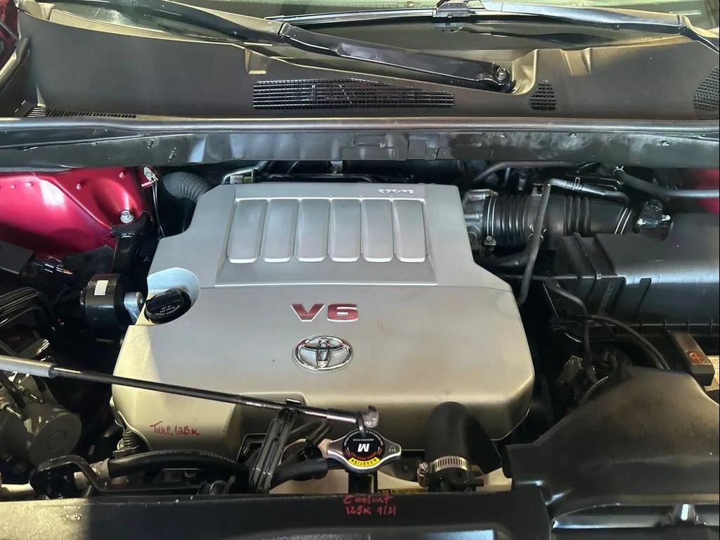 used 2008 Toyota Highlander car, priced at $9,999