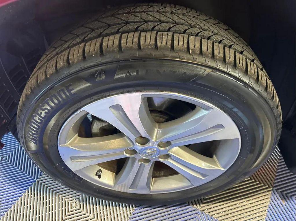 used 2008 Toyota Highlander car, priced at $9,999