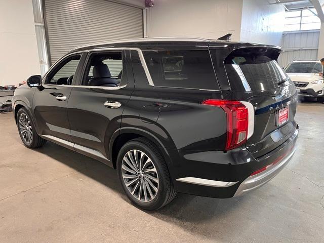 used 2024 Hyundai Palisade car, priced at $39,995