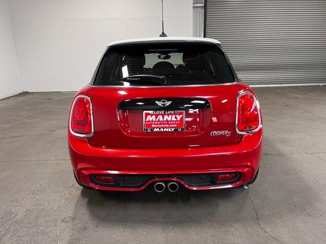 used 2018 MINI Hardtop car, priced at $17,382