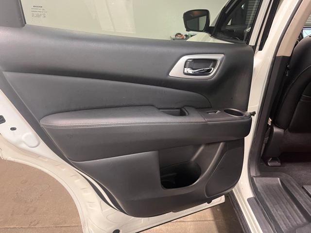 used 2020 Nissan Pathfinder car, priced at $17,524