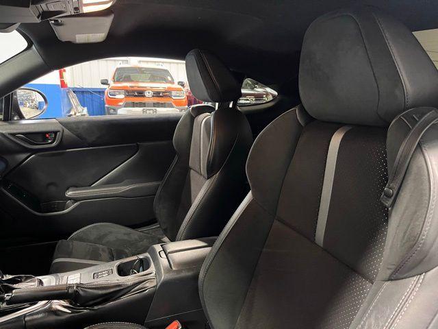 used 2023 Toyota GR86 car, priced at $30,940