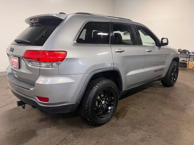 used 2016 Jeep Grand Cherokee car, priced at $12,914