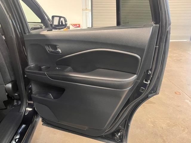 used 2022 Honda Pilot car, priced at $30,849