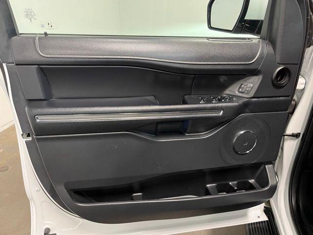 used 2024 Ford Expedition car, priced at $35,709