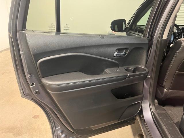 used 2022 Honda Pilot car, priced at $28,943