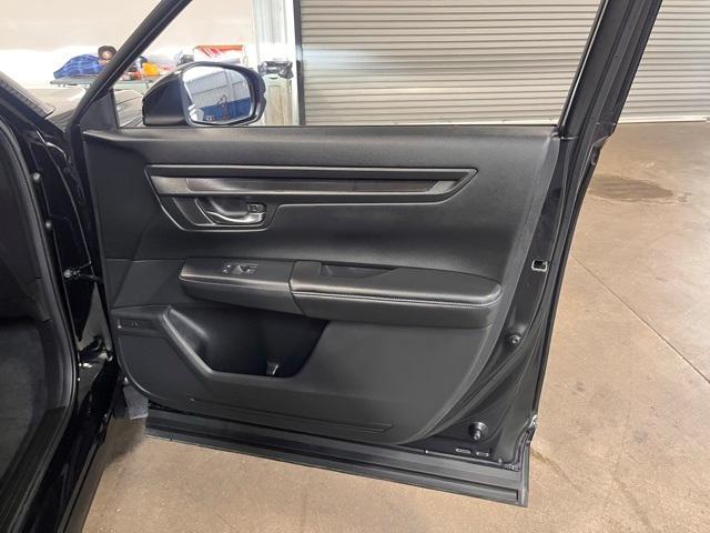 used 2025 Honda CR-V car, priced at $29,961