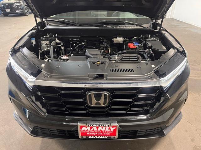 used 2025 Honda CR-V car, priced at $29,961