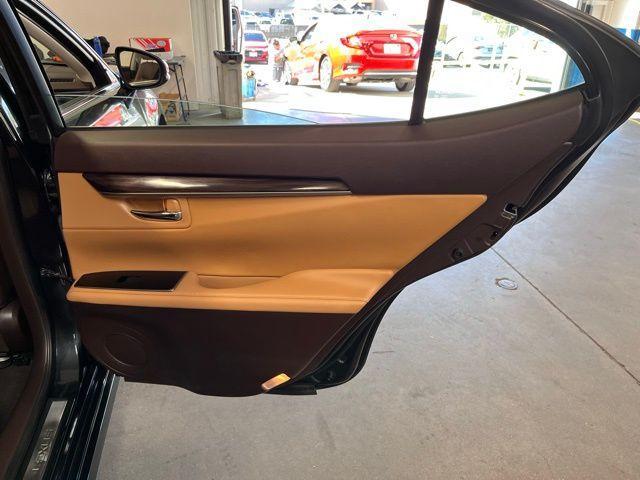 used 2017 Lexus ES 350 car, priced at $19,579