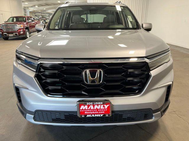 used 2023 Honda Pilot car, priced at $39,760