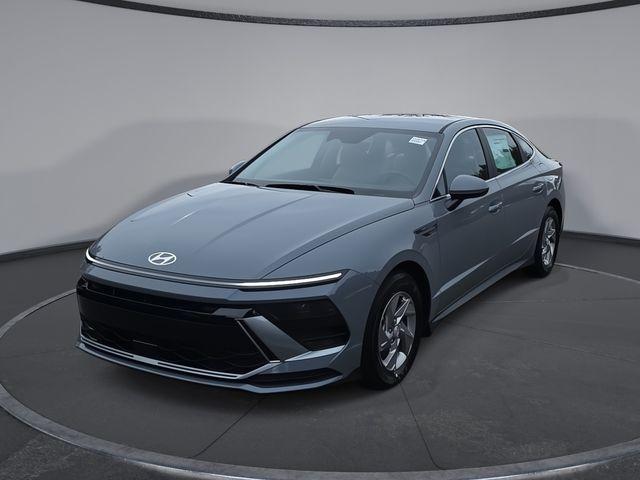 new 2026 Hyundai Sonata car, priced at $28,125