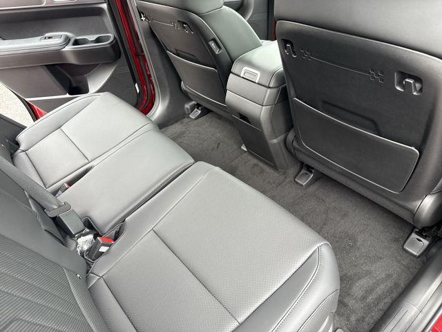 new 2026 Hyundai SANTA FE HEV car, priced at $39,160