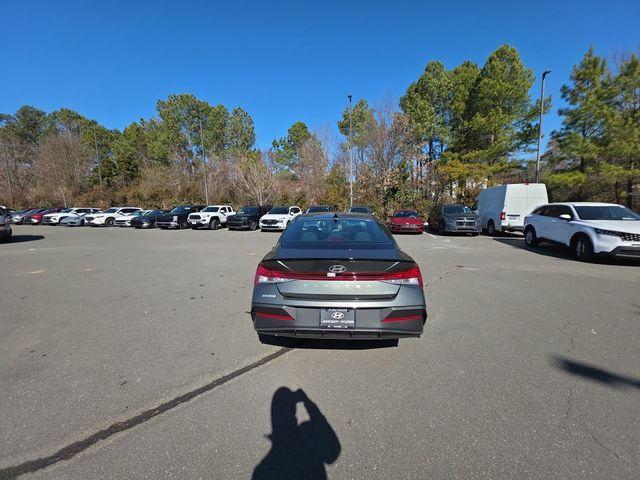 new 2026 Hyundai ELANTRA HEV car, priced at $28,565