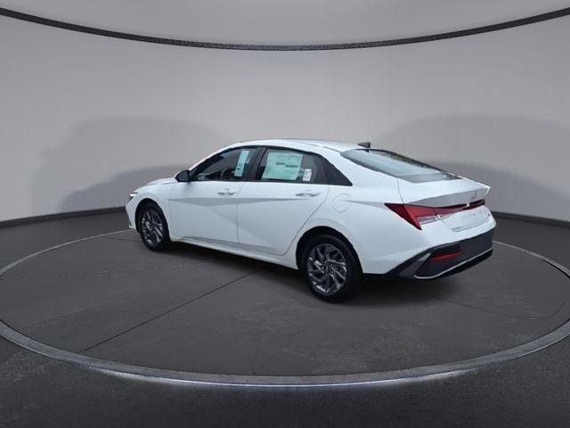 new 2026 Hyundai ELANTRA HEV car, priced at $27,055