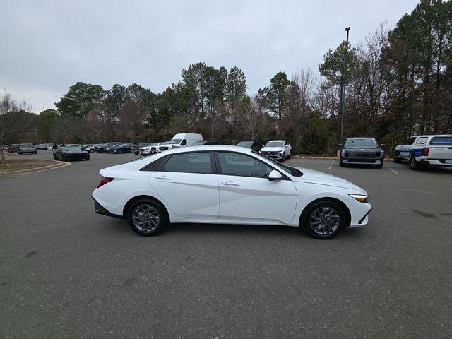 new 2026 Hyundai ELANTRA HEV car, priced at $27,055
