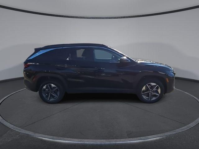 new 2026 Hyundai TUCSON Hybrid car, priced at $33,445
