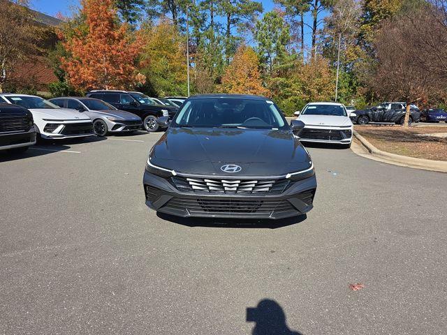 new 2026 Hyundai ELANTRA HEV car, priced at $26,585