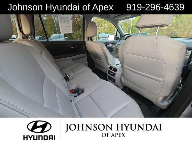 used 2017 Honda Pilot car, priced at $19,100