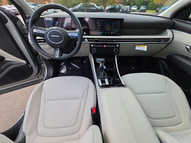 new 2026 Hyundai Tucson car, priced at $32,000