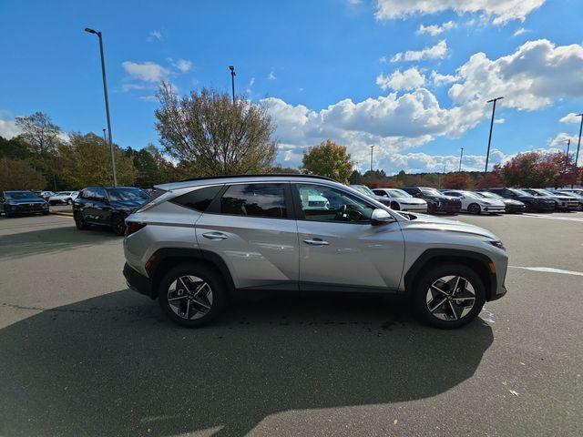new 2026 Hyundai Tucson car, priced at $32,000