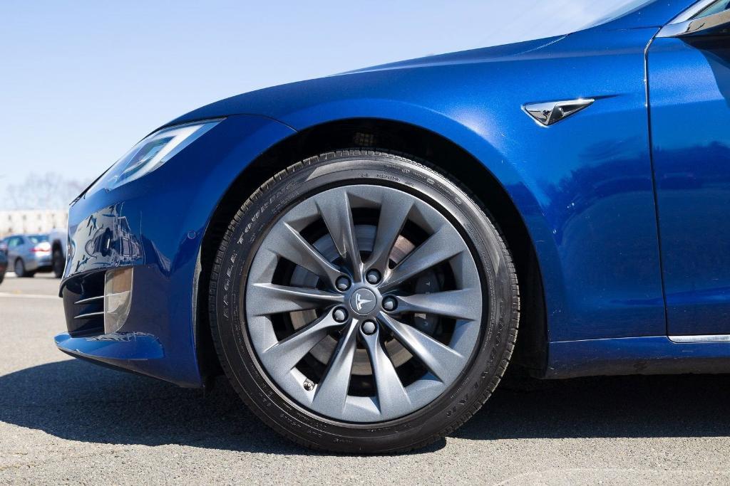 used 2020 Tesla Model S car, priced at $28,881
