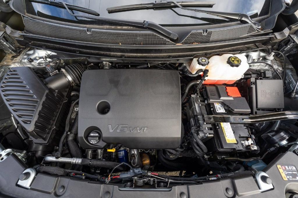 used 2023 Chevrolet Traverse car, priced at $34,485