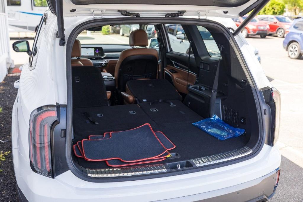 used 2023 Kia Telluride car, priced at $37,457