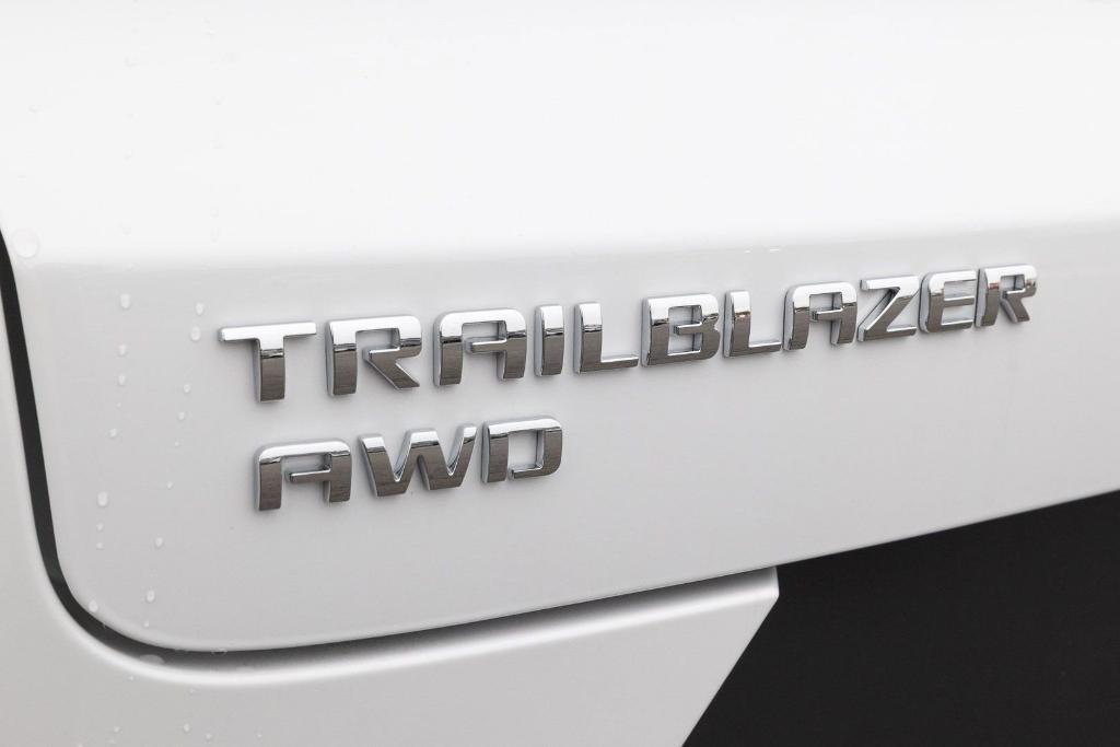 new 2026 Chevrolet TrailBlazer car, priced at $26,639