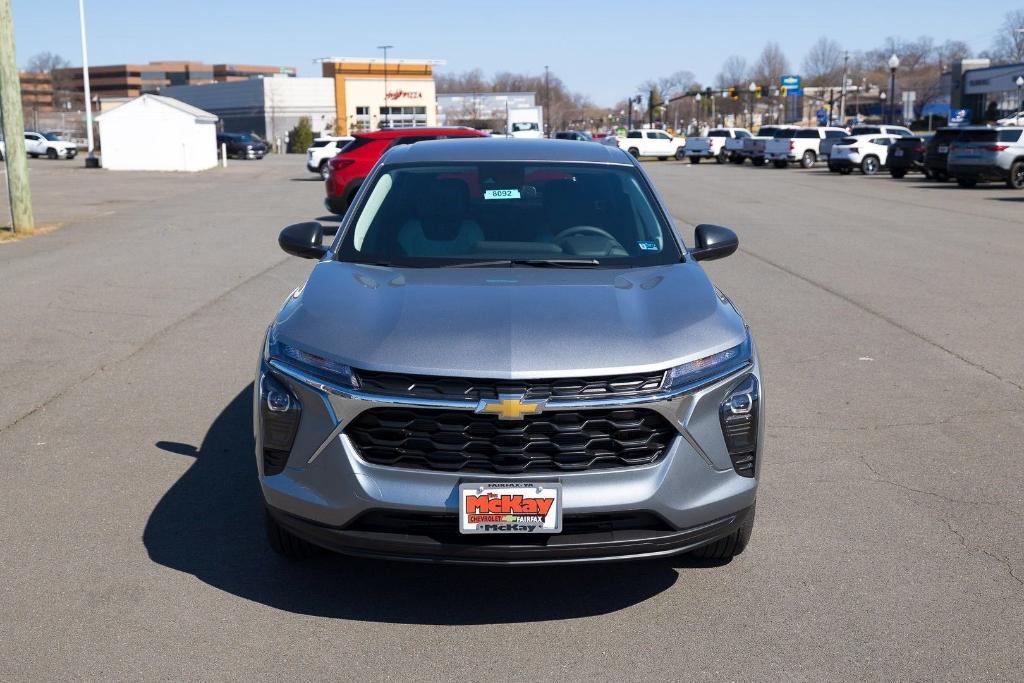 new 2026 Chevrolet Trax car, priced at $21,353